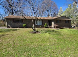 11361 Northview Dr, Dexter, MO 63841