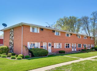 1227 Town Crest Dr #C, New Lenox, IL 60451