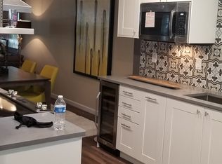 851 Maple Ct APT 101, Dunedin, FL 34698