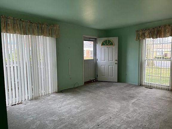3rd image of 23638 Stonehenge Blvd #57