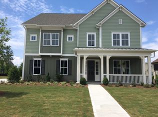 6407 Sycamore Dr, Hoschton, GA 30548