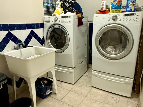 116-26 Parklane South image 24 of 27