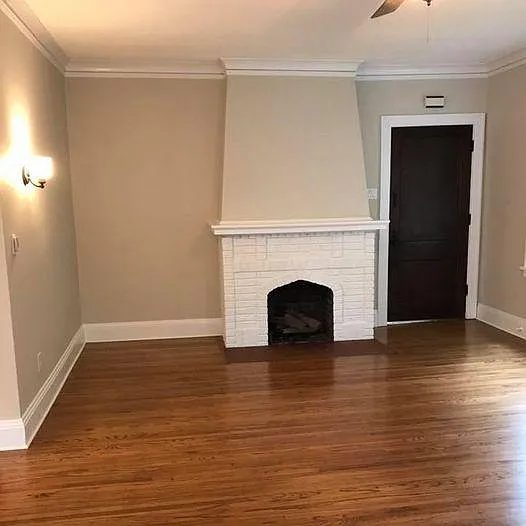1858 Lincoln Ave — Photo 3