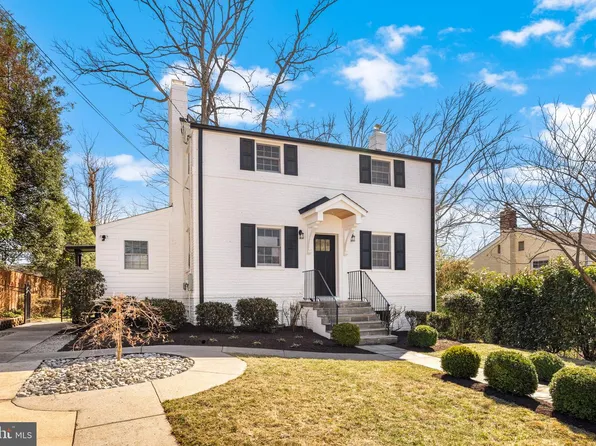 2612 Spencer Rd, Chevy Chase, MD 20815