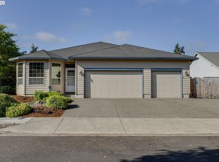 11305 Maywood Ct, Oregon City, OR 97045
