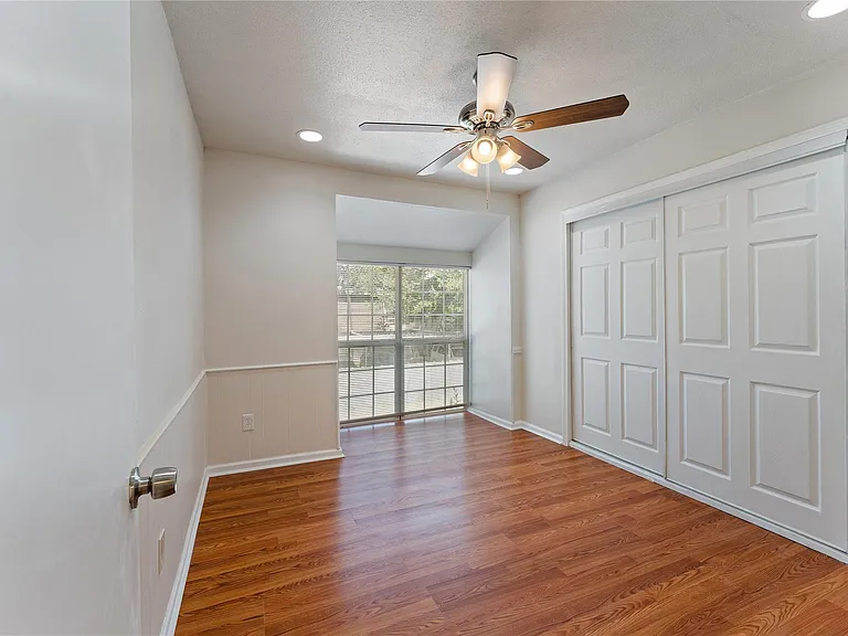12633 Memorial Dr #50 — Photo 18