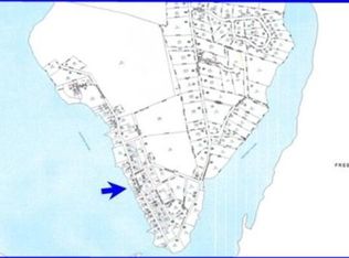 46 Riverside Dr, Berkley, MA 02779