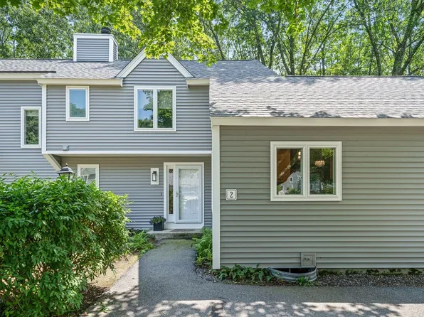 2 Steepletree Ln Unit 2, Wayland, MA 01778
