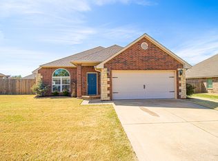 3609 Morgan Creek Rd, Yukon, OK 73099