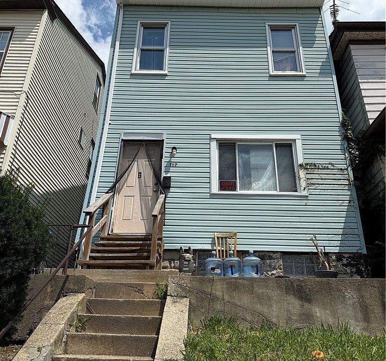 1st image of 117 Charles St