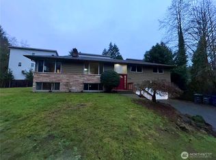 19221 100th Avenue NE, Bothell, WA 98011