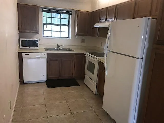 2650 Greenwood Ter #2160 — Photo 7