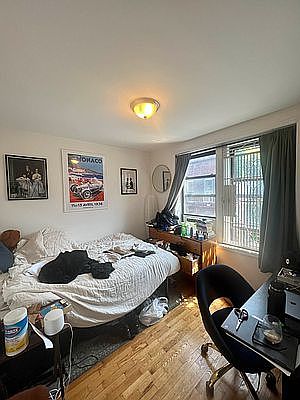 2nd image of 16 Saint Marks Pl APT 5B
