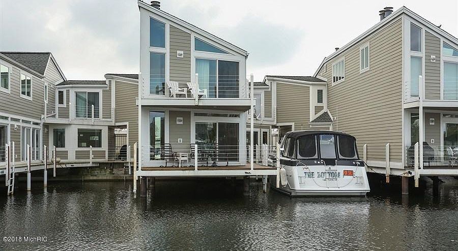 1st image of 47 Harbor Isle Dr #47