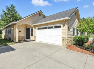 283 Meadow Dr, Ashland, OR