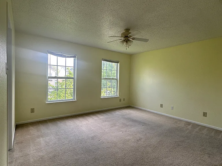 12850 Freedom Dr — Photo 13