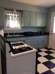 308 Pershing Ave, College Station, TX, 77840