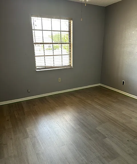 1413 W Corktree Cir — Photo 6