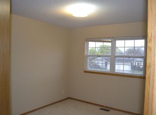 610 Autumn Ridge Ct, Andover, KS 67002