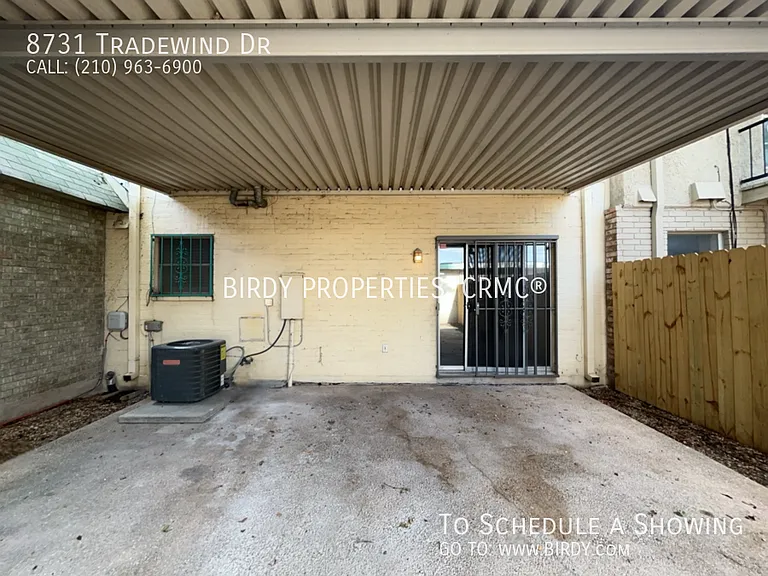 8731 Tradewind Dr — Photo 35