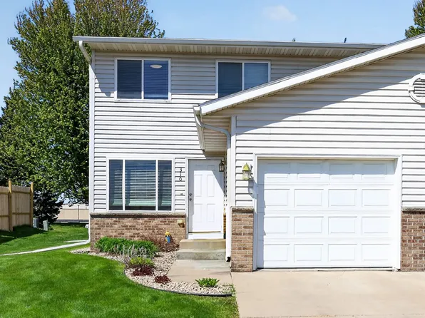 310 10th Ave NW, Byron, MN 55920