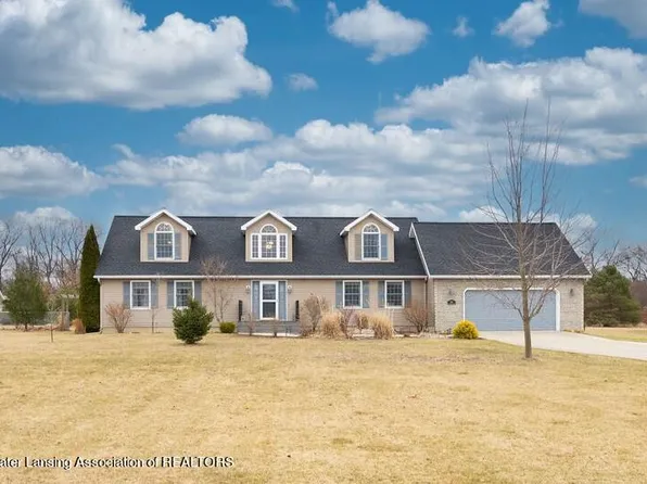12013 Bryde Dr, Rives Junction, MI 49277