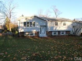 12 Oak Ridge Ave, Danbury, CT 06810