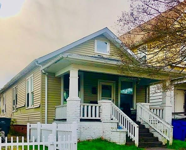 1st image of 303 Hardy Ave