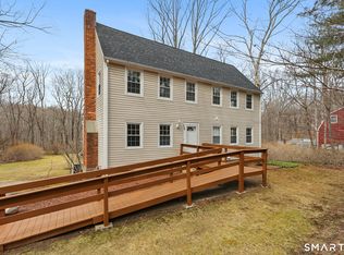 59 Cedar Hill Rd, Newtown, CT 06470
