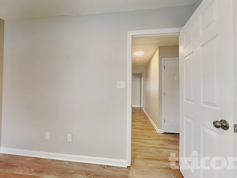 2112 Saponi Village Ct — Photo 10