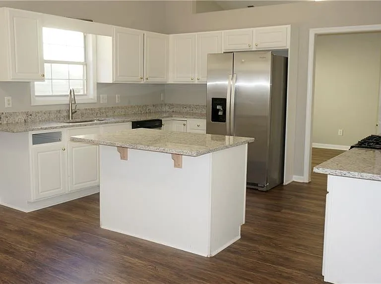 3260 Ennfield Ln — Photo 3