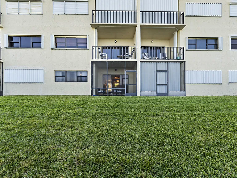 7420 S Ocean Blvd #113 — Photo 25
