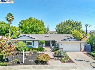 771 Wimbledon Ln, Livermore, CA 94551
