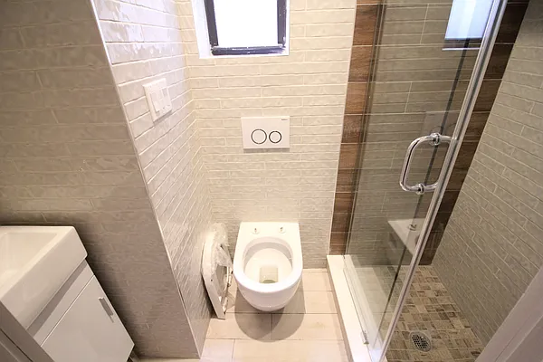 Rented by Nooklyn NYC LLC | media 51