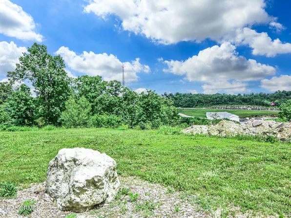 3329 Cody Dr, Jefferson City, MO 65109