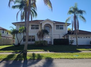 13910 Monticello St, Davie, FL 33325