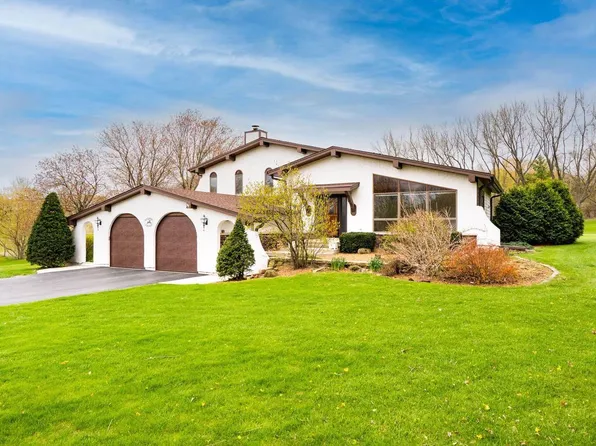 3809 Cora LANE, Richfield, WI 53076