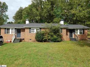 148/150 Chelsea Dr, Moore, SC 29369