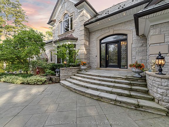 2nd image of 1024 Linbrook Rd