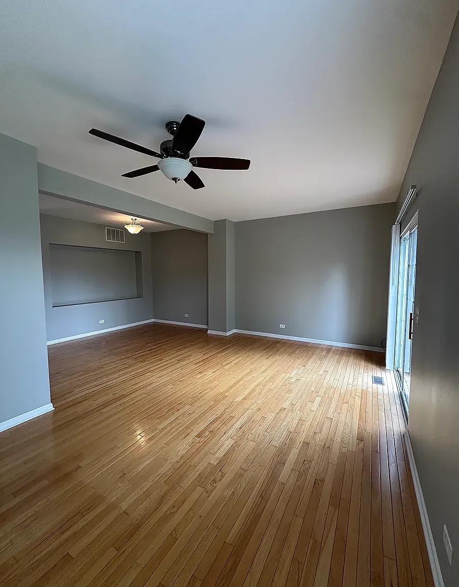 3 bed, 2.5 bath, 1546 sqft, $2,495 — Photo 2
