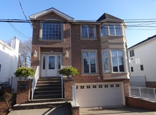 16 Depew Pl, Staten Island, NY