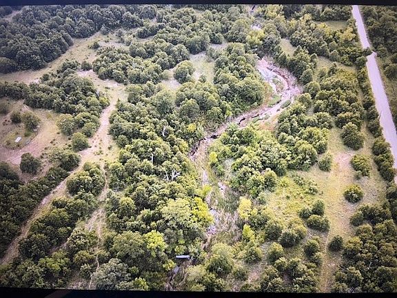 3rd image of Po 1833 Hildreth Pool Rd