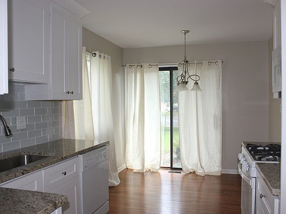 4th image of 1617 Leytonstone Dr