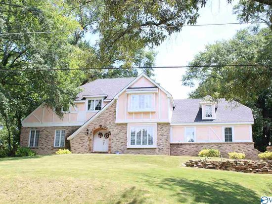 624 Reynolds St Gadsden Al 35901 Mls 1140125 Zillow