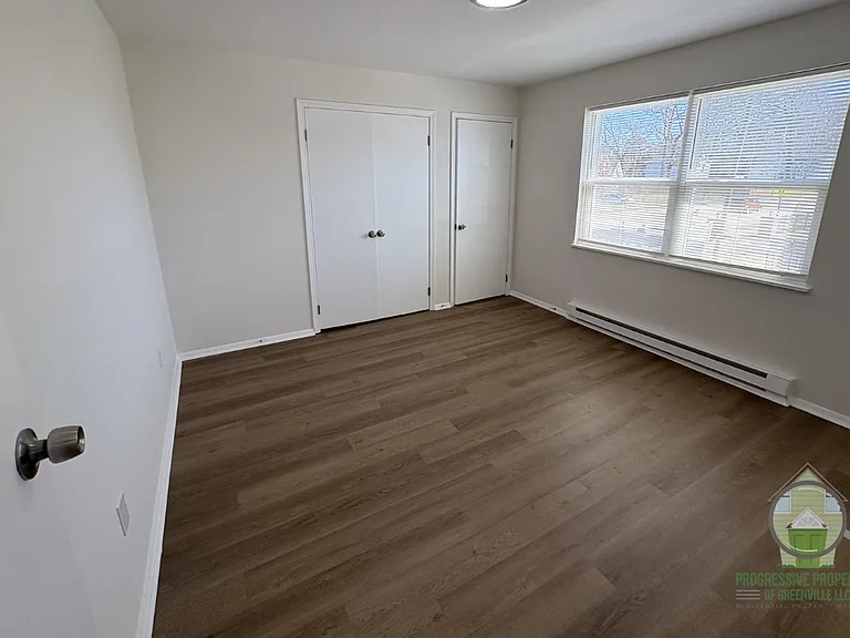 The Flats @ Old Buncombe — Photo 13
