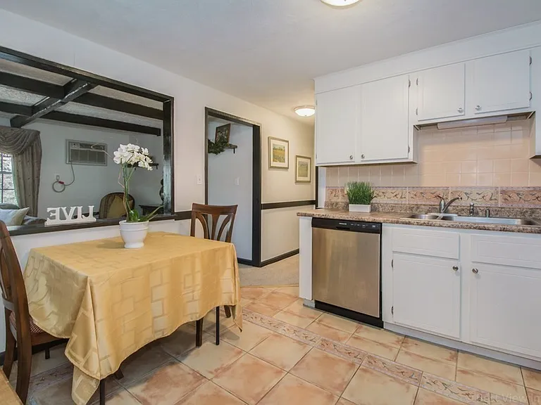 32 Spencer Rd #26M — Photo 15