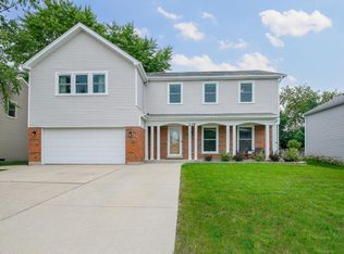 239 Lynbrook Dr, Bloomingdale, IL 60108