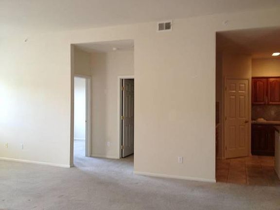 5th image of 1140 N Cherokee St Unit 304