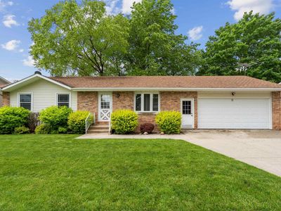 803 9th St NW, Waverly, IA, 50677