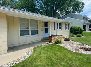 2600 W Minnehaha Dr, Sioux Falls, SD 57105